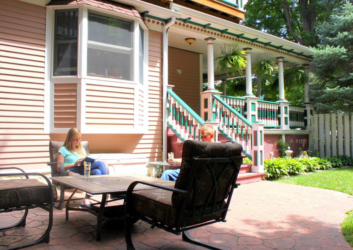 Himelhoch Bed & Breakfast - image 7