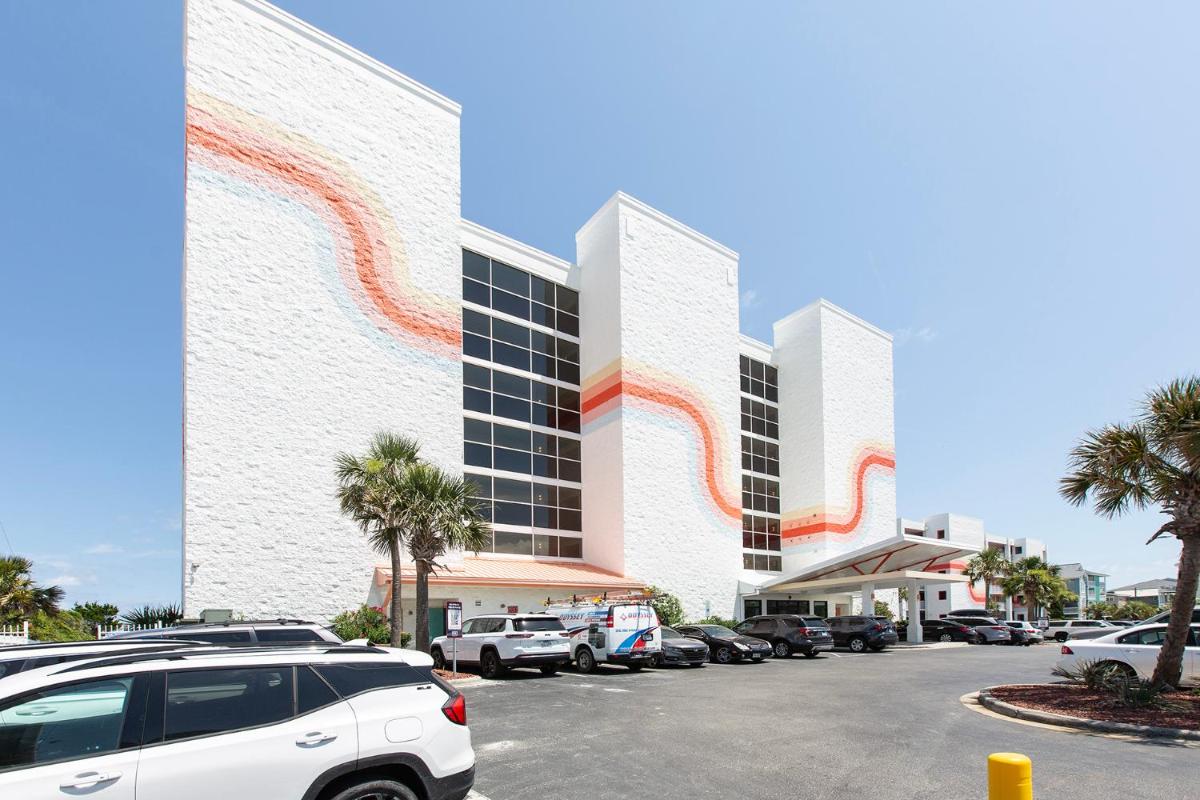Golden Sands Motel - image 2
