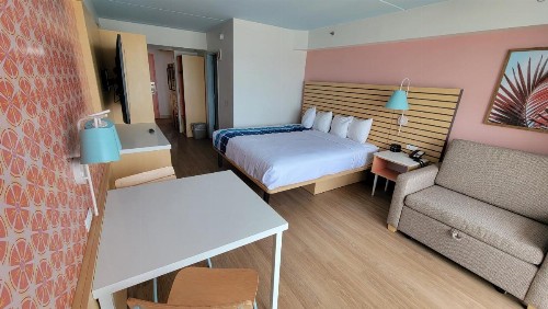 Golden Sands Motel - image 47