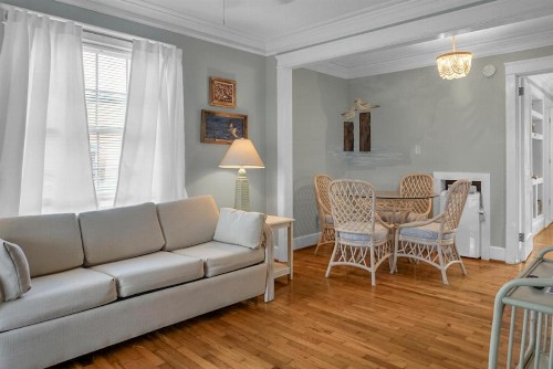 Carolina Beach Inn - image 10