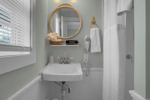Carolina Beach Inn - image 31