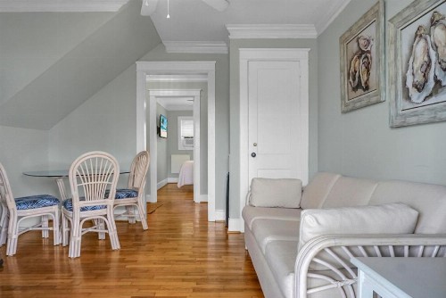 Carolina Beach Inn - image 35