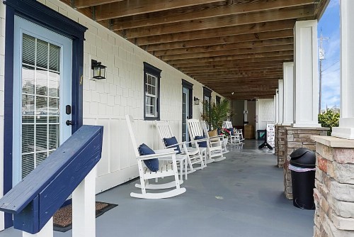 Carolina Beach Inn - image 6
