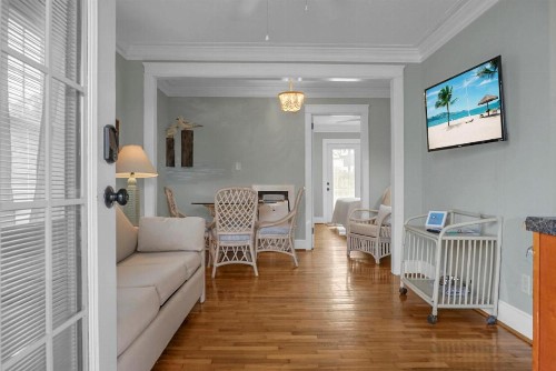 Carolina Beach Inn - image 9