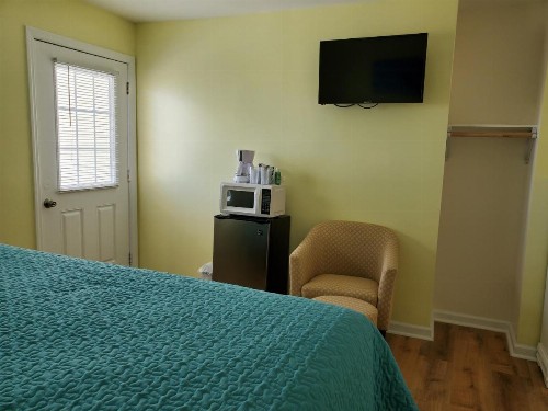 The Savannah Inn - image 30