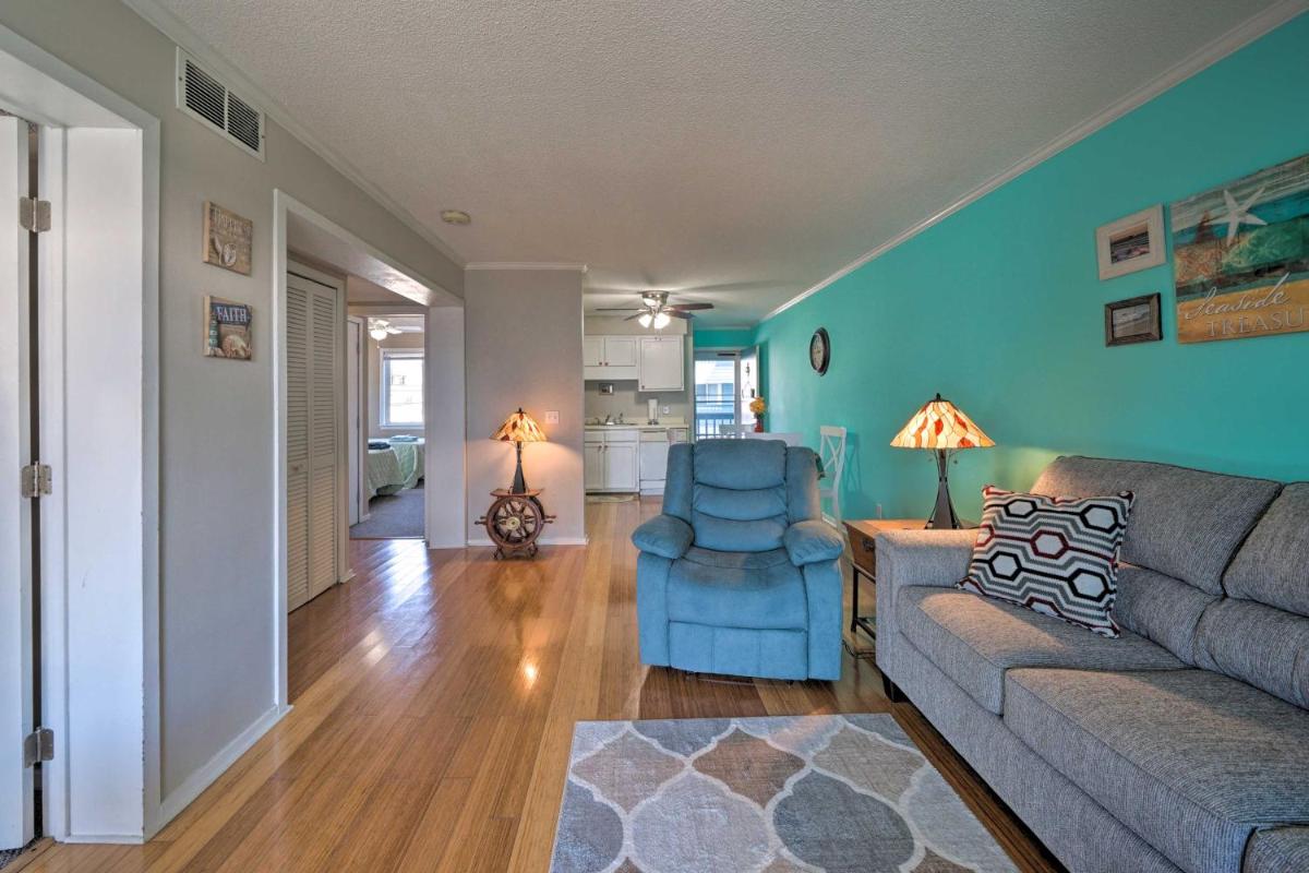 Condo with Balcony and Pool Walk to 2 Beach Accesses! - image 7