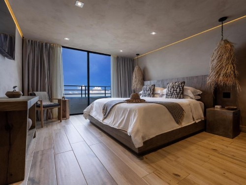 San Juan Water & Beach Club Hotel - image 12