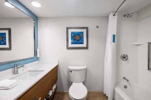 Hampton Inn & Suites San Juan - image 11