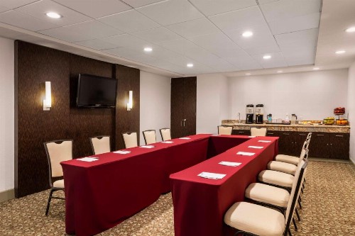 Hampton Inn & Suites San Juan - image 47