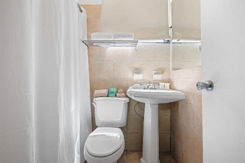 Borinquen Beach Inn - image 17