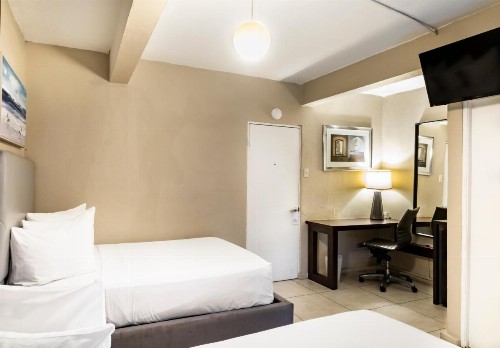 Villa Verde Inn - image 3