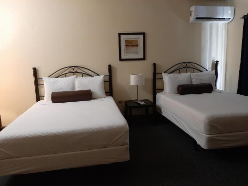 Hotel Villa del Sol - image 2