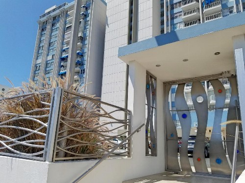 Marbella del Caribe Isla Verde Beachfront - image 1
