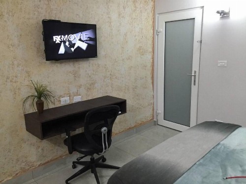 SEGOVIA STUDIO UNITS - image 26