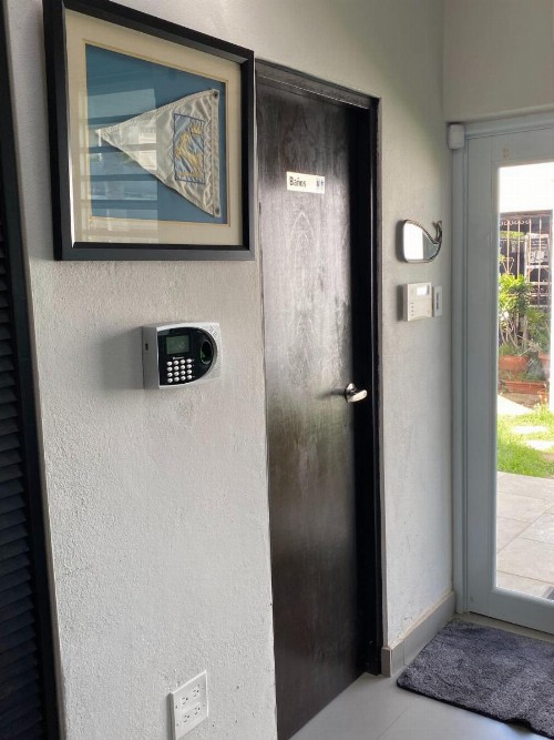 Isla Verde By The Beach Guest House - image 12