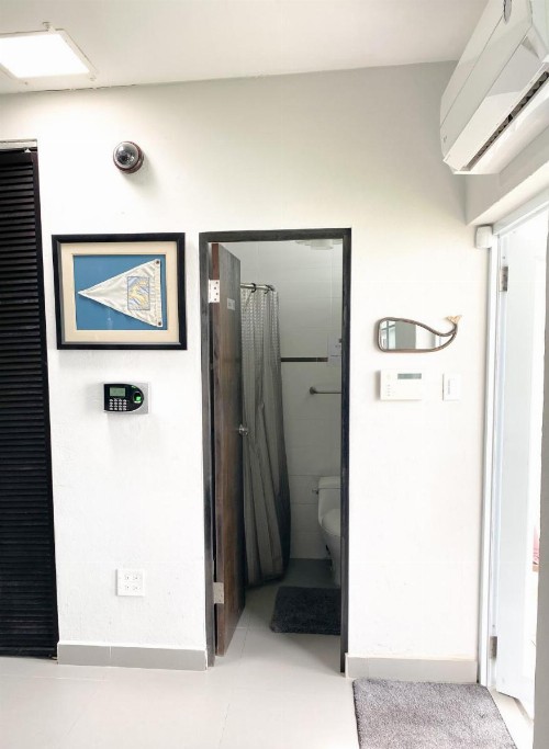 Isla Verde By The Beach Guest House - image 13