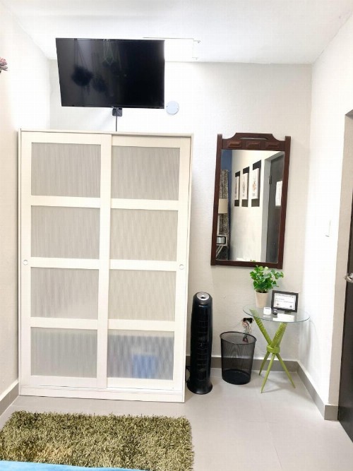 Isla Verde By The Beach Guest House - image 15