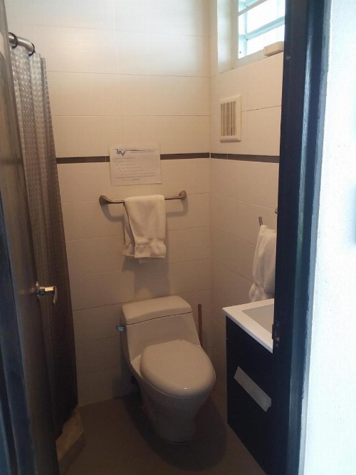Isla Verde By The Beach Guest House - image 21