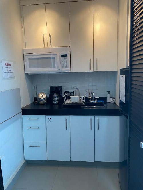 Isla Verde By The Beach Guest House - image 22