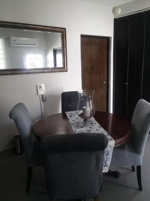 Isla Verde By The Beach Guest House - image 9