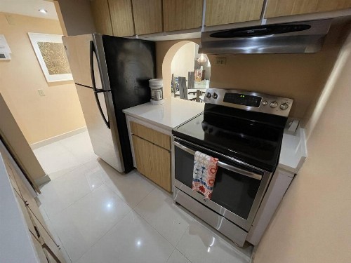 2BR Condo at Isla Verde Beach - image 13
