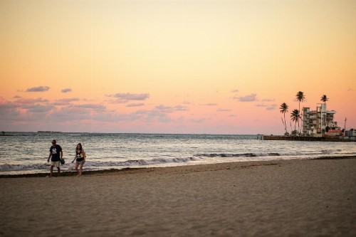 2BR Condo at Isla Verde Beach - image 19