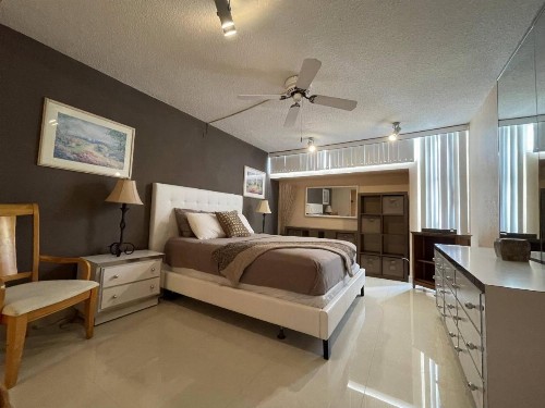 2BR Condo at Isla Verde Beach - image 22
