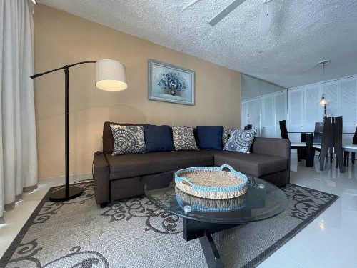 2BR Condo at Isla Verde Beach - image 30