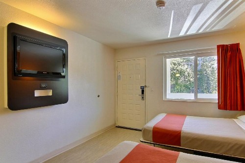 Motel 6-Carpinteria CA - Santa Barbara - South - image 10