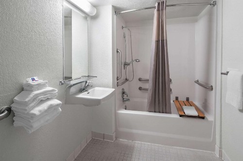 Motel 6-Carpinteria CA - Santa Barbara - South - image 45