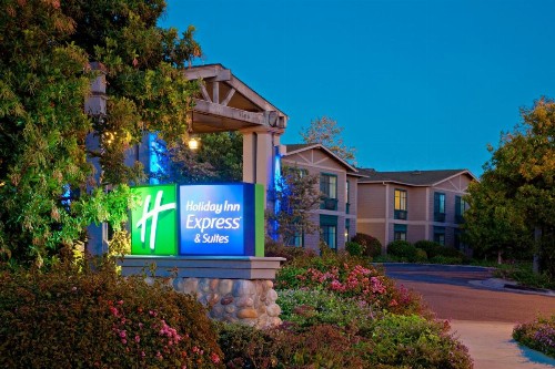 Holiday Inn Express & Suites Carpinteria an IHG Hotel - image 10