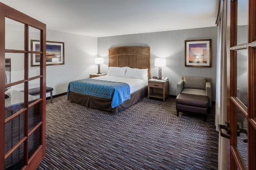 Holiday Inn Express & Suites Carpinteria an IHG Hotel - image 23