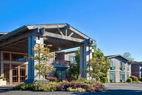 Holiday Inn Express & Suites Carpinteria an IHG Hotel - image 35
