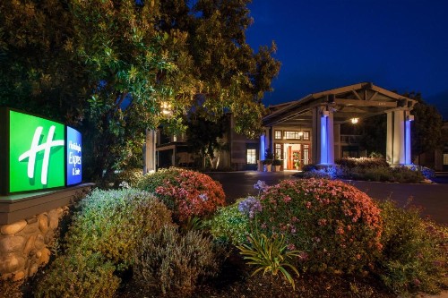Holiday Inn Express & Suites Carpinteria an IHG Hotel - image 6