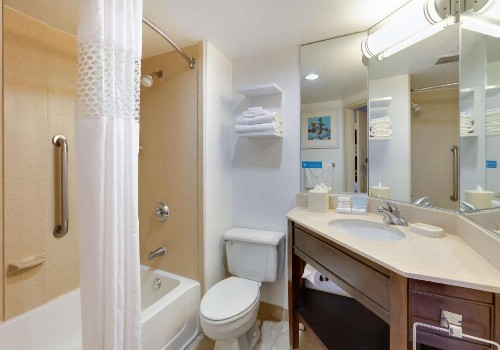 Hampton Inn Los Angeles/Carson - image 11