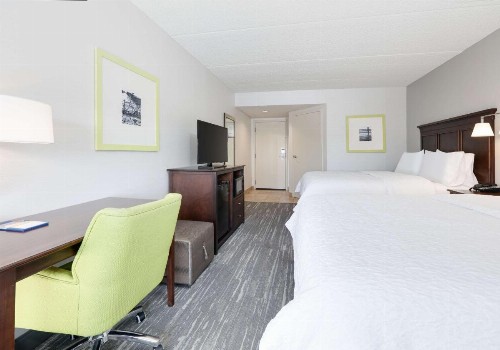 Hampton Inn Los Angeles/Carson - image 2