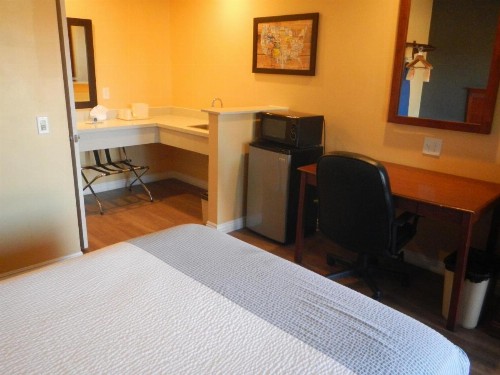 Rodeway Inn Carson - Los Angeles South - image 25