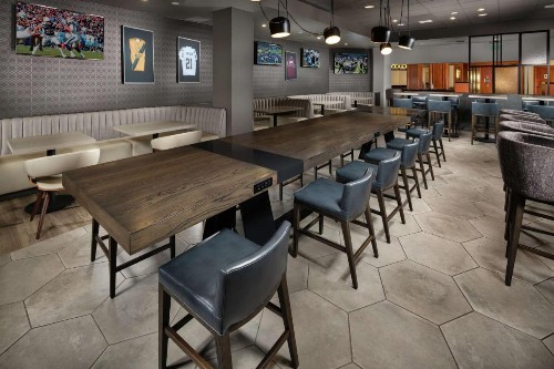 DoubleTree by Hilton Carson - image 2