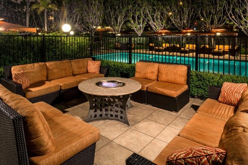 DoubleTree by Hilton Carson - image 24