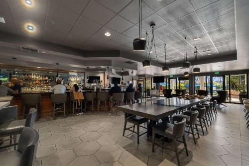 DoubleTree by Hilton Carson - image 35