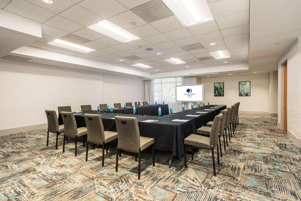 DoubleTree by Hilton Carson - image 4