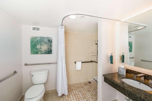 DoubleTree by Hilton Carson - image 6