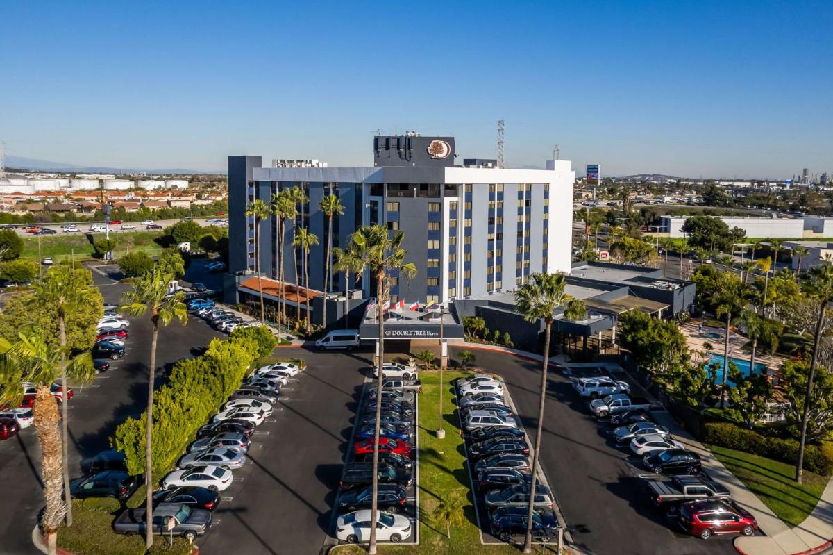 DoubleTree by Hilton Carson - image 7