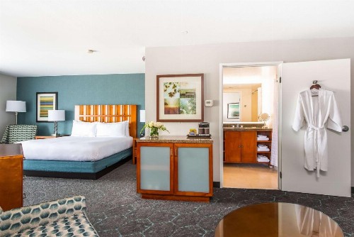 DoubleTree by Hilton Carson - image 9