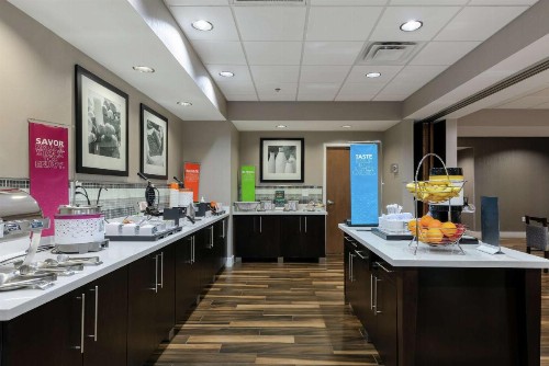 Hampton Inn Emerson - Lakepoint Ga - image 20