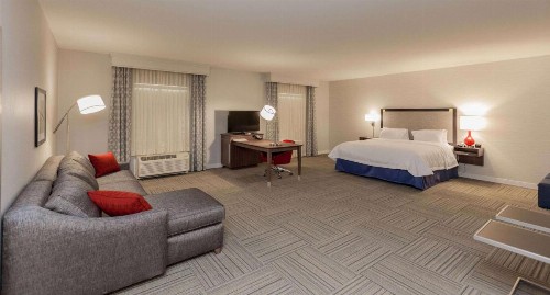 Hampton Inn Emerson - Lakepoint Ga - image 25