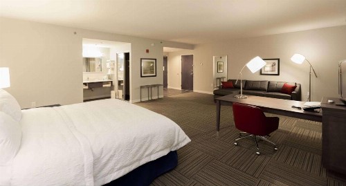 Hampton Inn Emerson - Lakepoint Ga - image 27