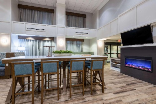 Hampton Inn & Suites Casper - image 13
