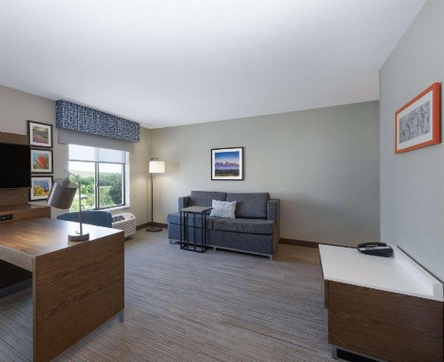 Hampton Inn & Suites Casper - image 18