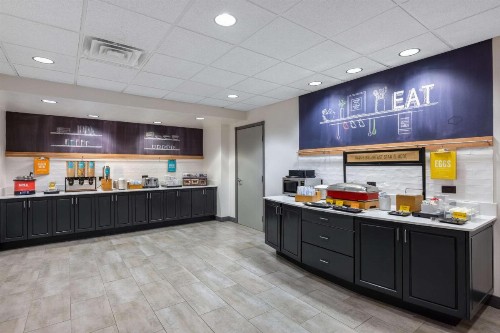 Hampton Inn & Suites Casper - image 29